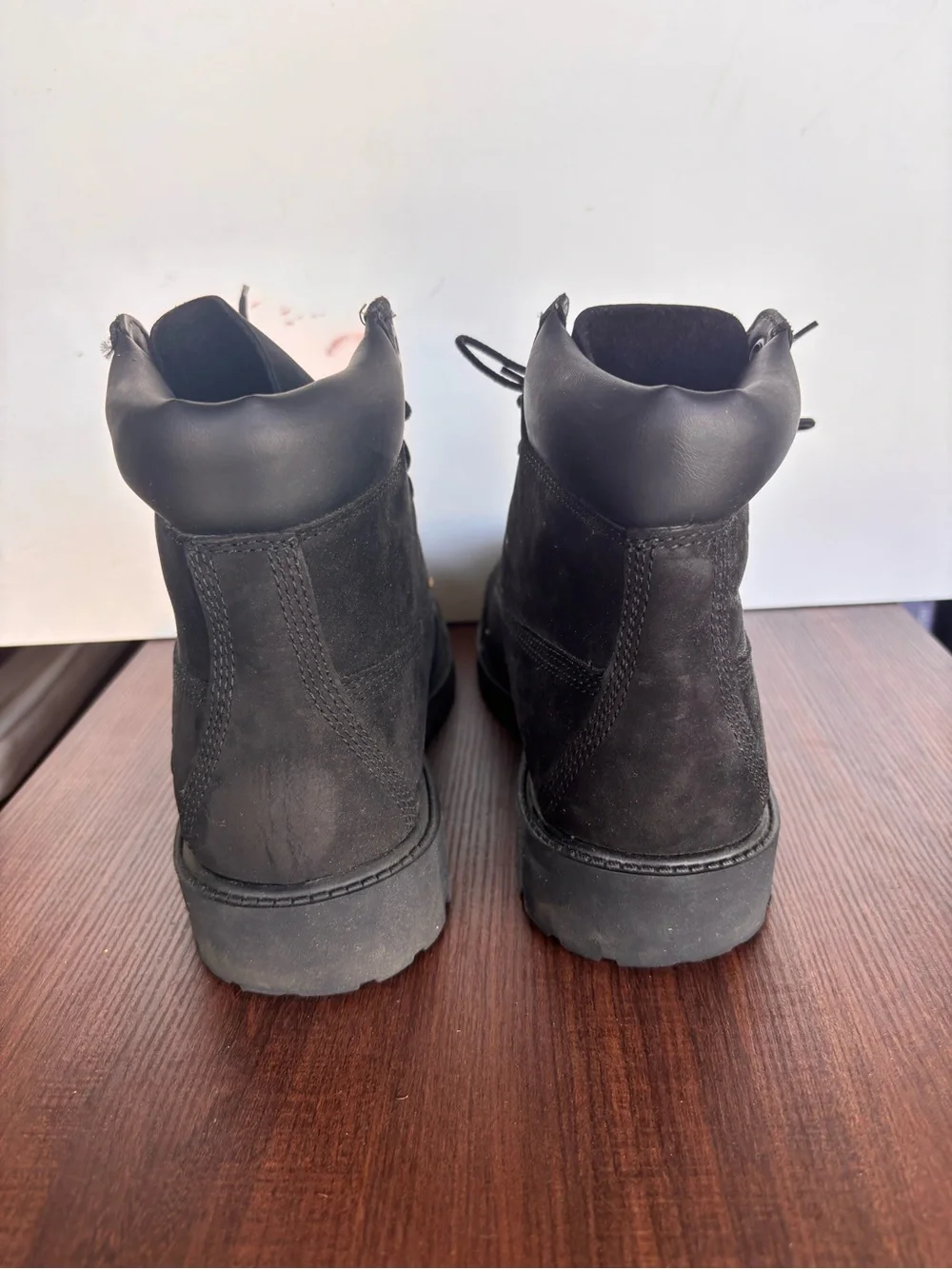 Youth Timberland’s Black Suede Lace-Up Work Boots